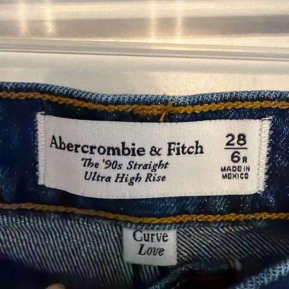 Abercrombie 90s Straight Ultra High Rise Curve Love - Picture 2 of 2
